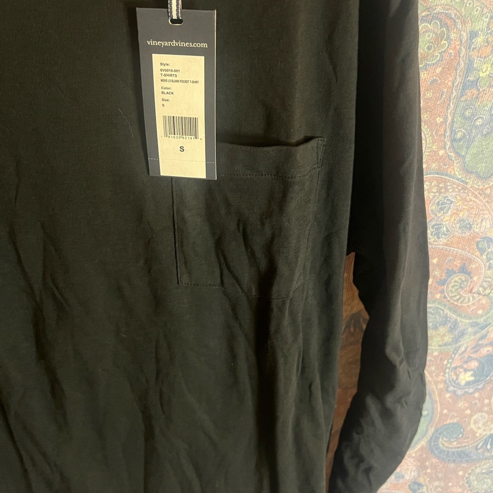 Vineyard Vines Mens Long Sleeve Blank Pocket T-Shirt Black 6V0019-001 Size S NWT - Picture 2 of 5